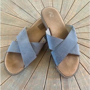 Sandals A2 by Aerosoles - size 10